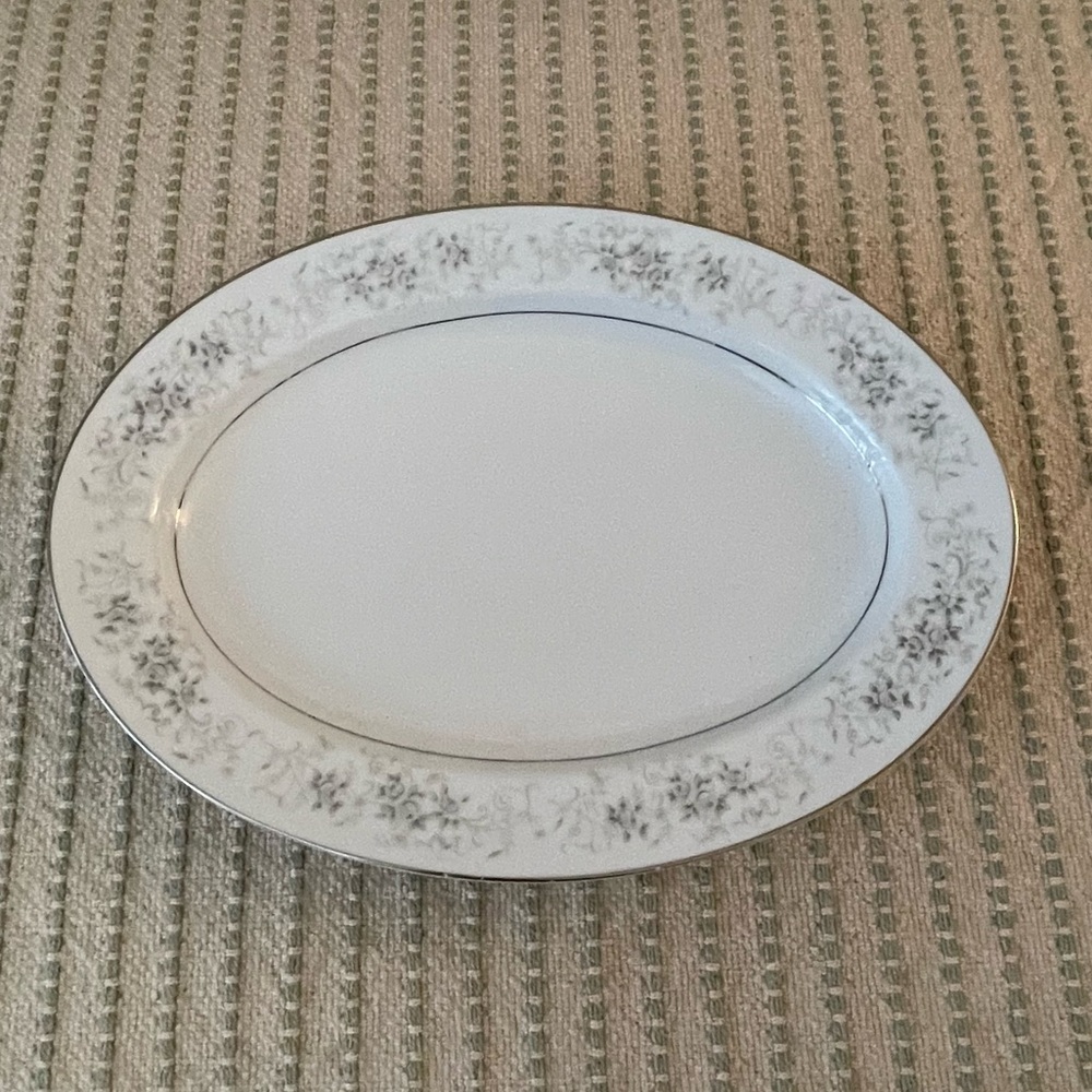 Camelot Elegant White and Gray Floral Serving Platter